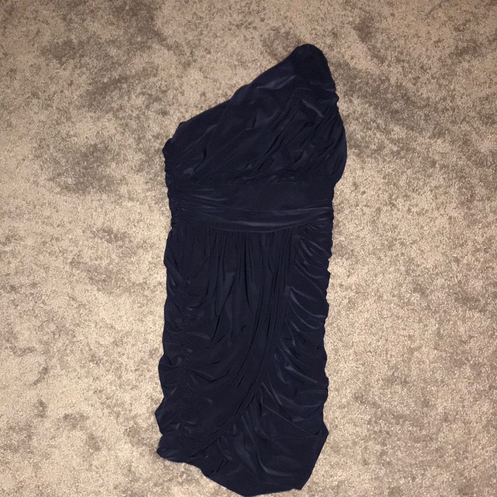One-Shoulder dress
